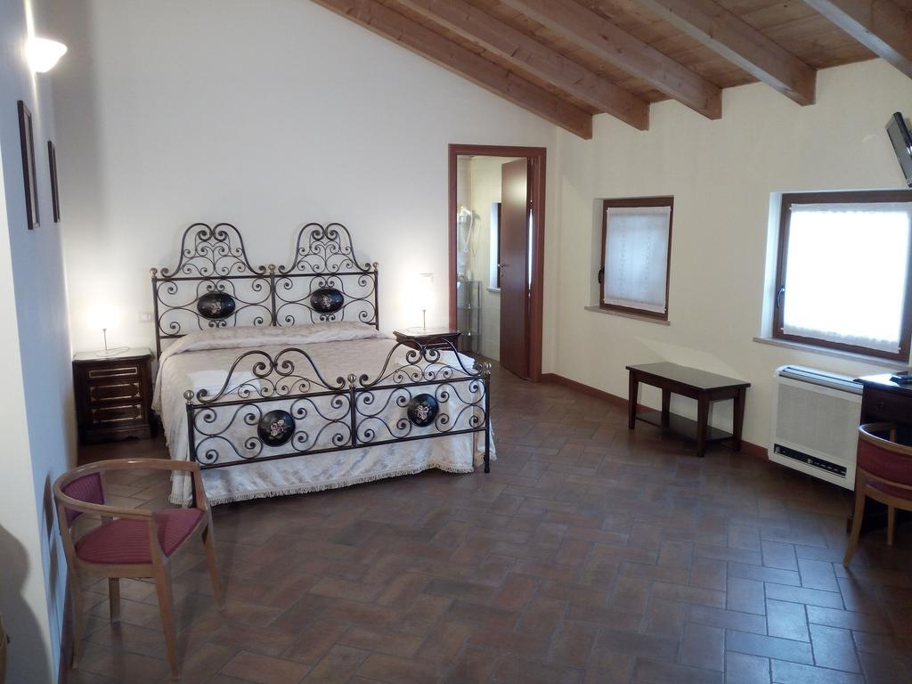 Bb Mambrotta San Martino Buon Albergo Exterior foto