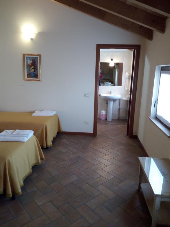 Bb Mambrotta San Martino Buon Albergo Exterior foto
