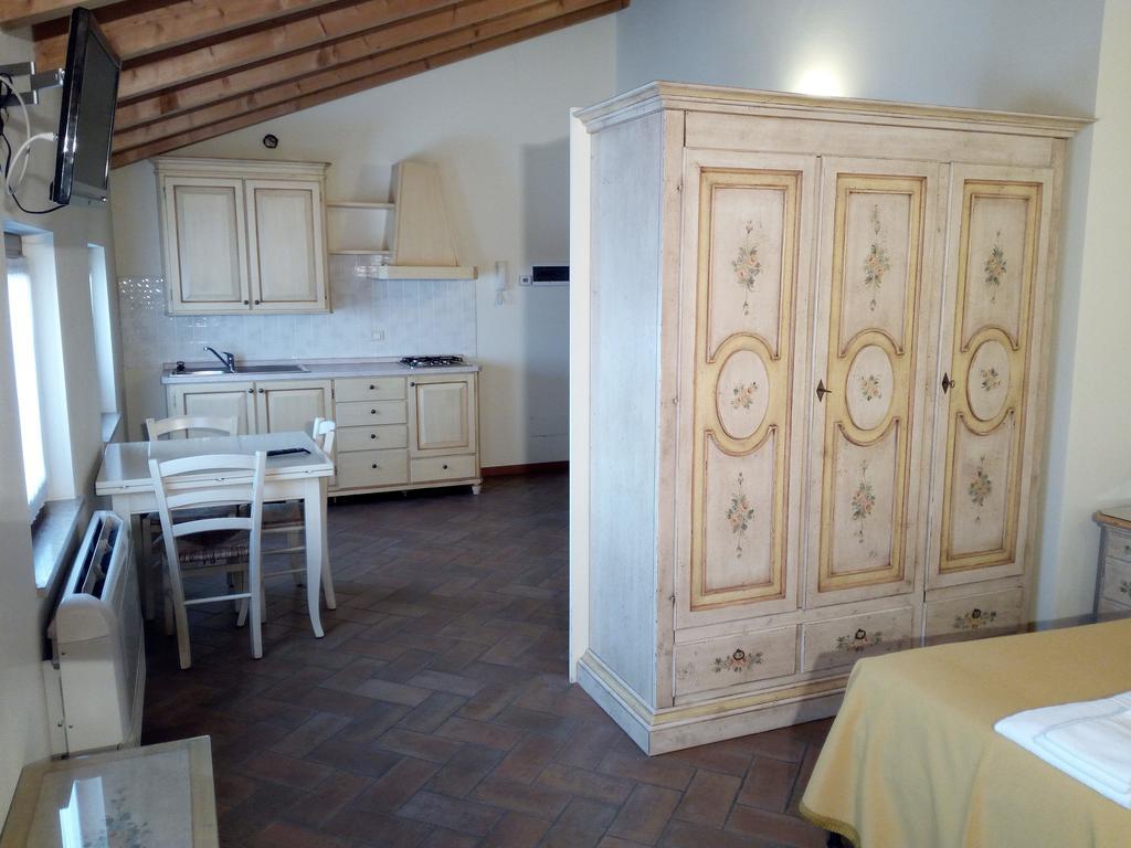 Bb Mambrotta San Martino Buon Albergo Exterior foto