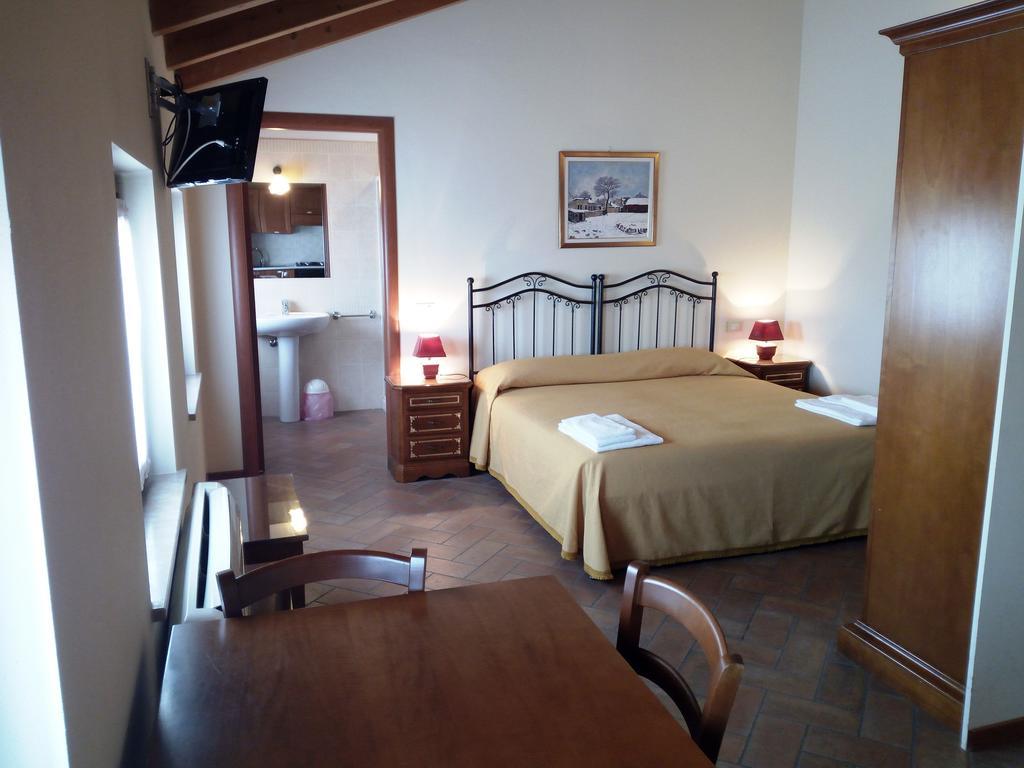 Bb Mambrotta San Martino Buon Albergo Exterior foto